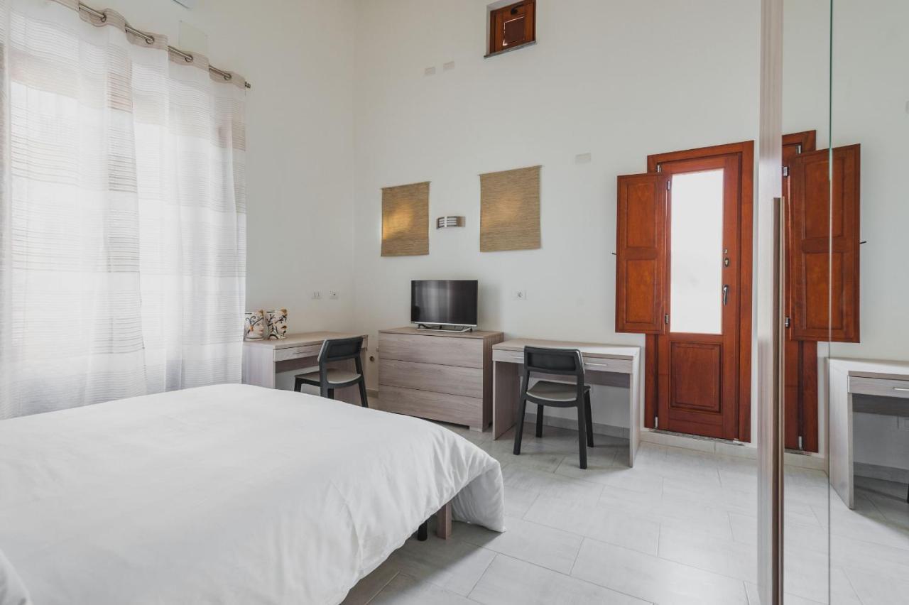 Modern Duplex With Balcony By Wonderful Italy Catania